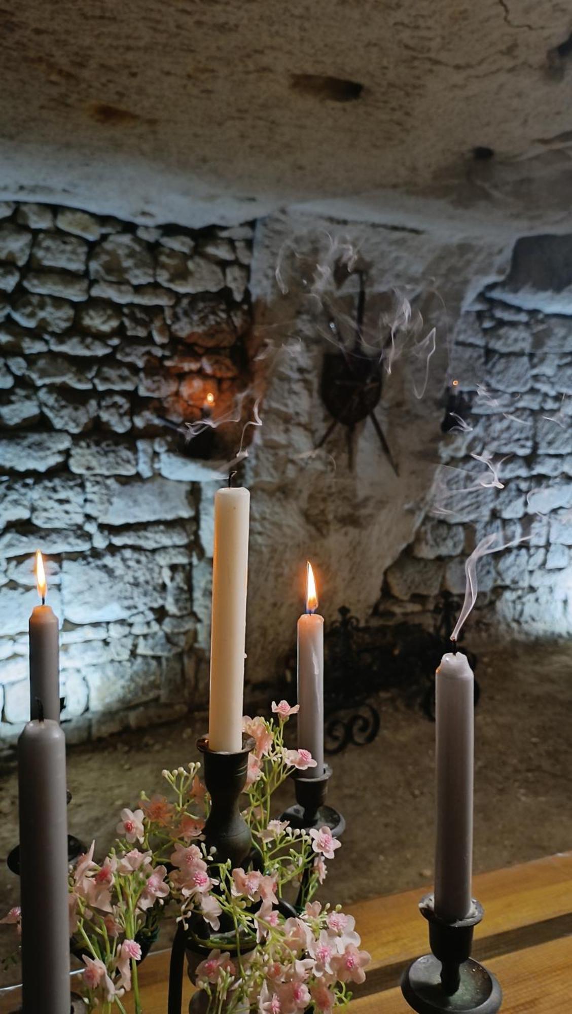 Meuble De Tourisme Petit Chail Saint Savinien 外观 照片