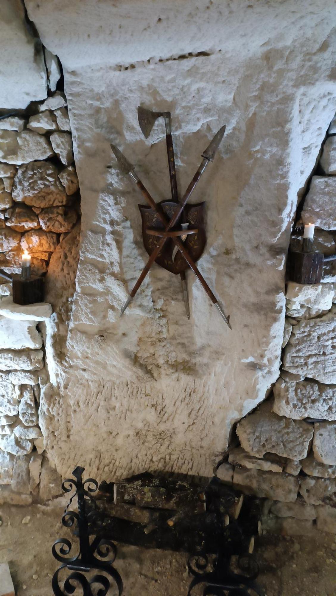 Meuble De Tourisme Petit Chail Saint Savinien 外观 照片